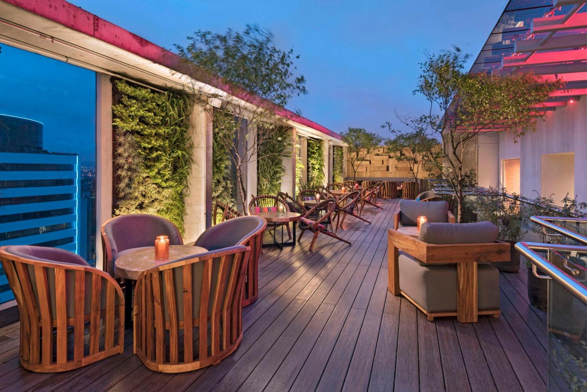 Hyatt Centric 5*